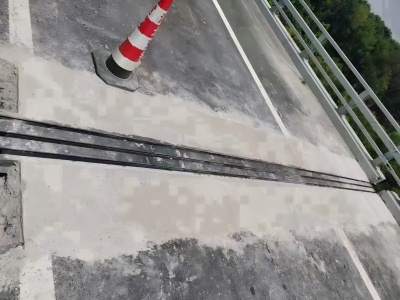 定日伸缩缝更换后浇筑材料快速结构修补料速砼的产品特点及施工流程​